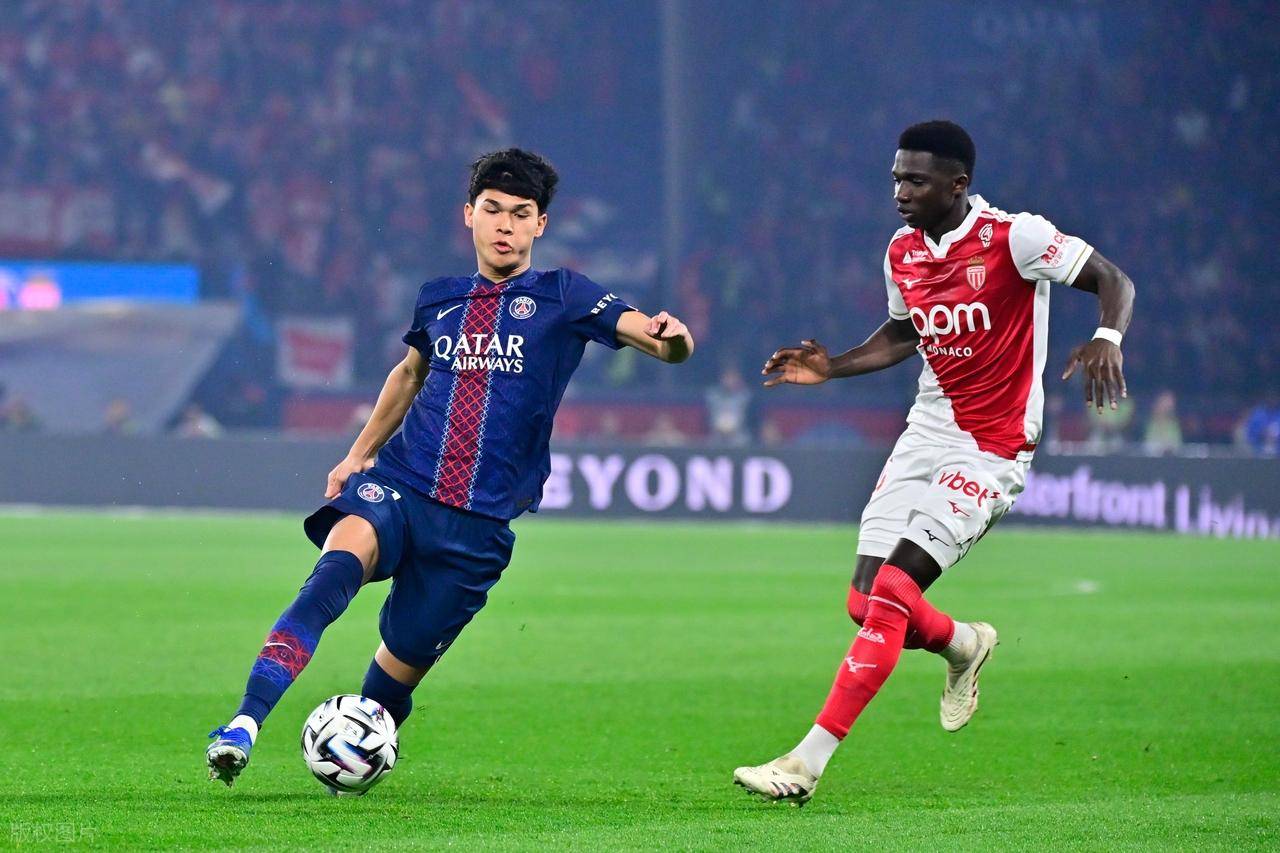 天助朗斯：1-3，法甲第一轰然倒下，遭法甲第7掀翻，争冠白热化